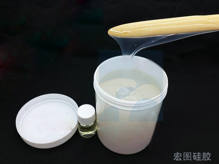 雙組份液體硅膠有必要抽真空嗎？